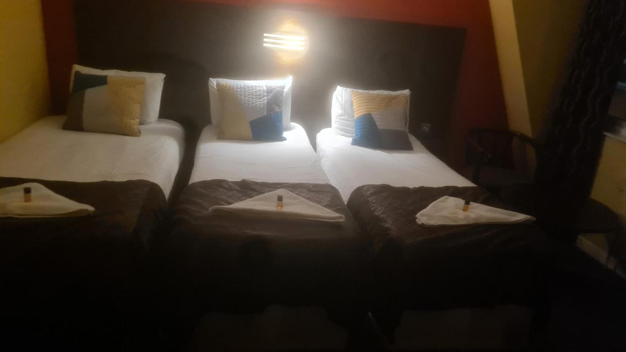 Гостевой дом The Queensberry 2*